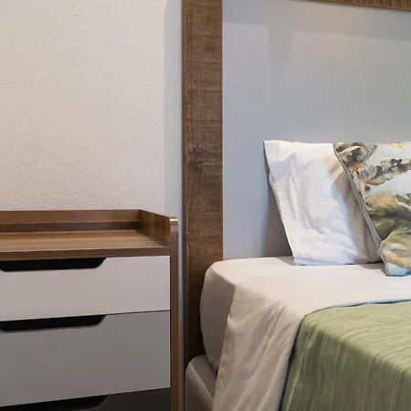 Casa Requinte - Jacuzzi Arco da Calheta (Madeira)