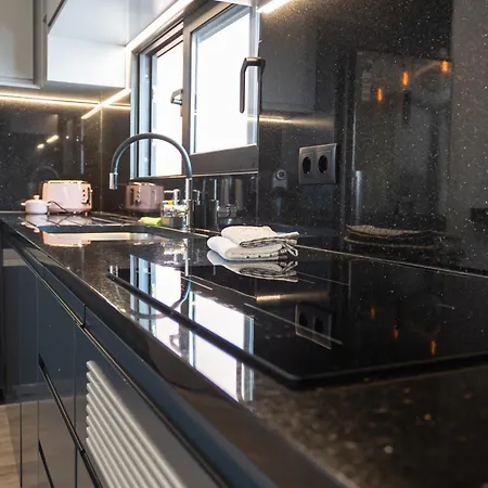 Casa Requinte - Jacuzzi Arco da Calheta (Madeira)