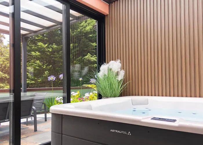 Casa Requinte - Jacuzzi بيت للعطل *